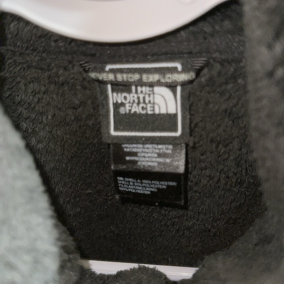 The North Face Black Vest - Picture 2 of 4